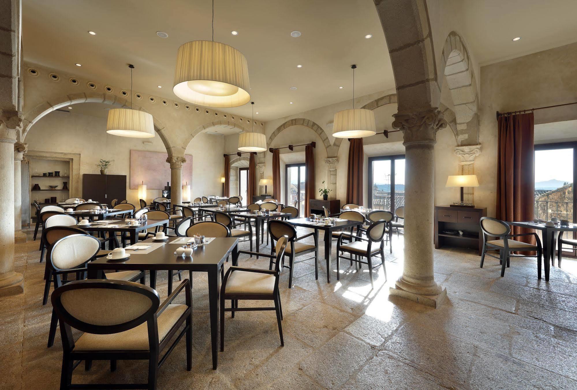 Eurostars Palacio De Santa Marta Trujillo Eksteriør billede
